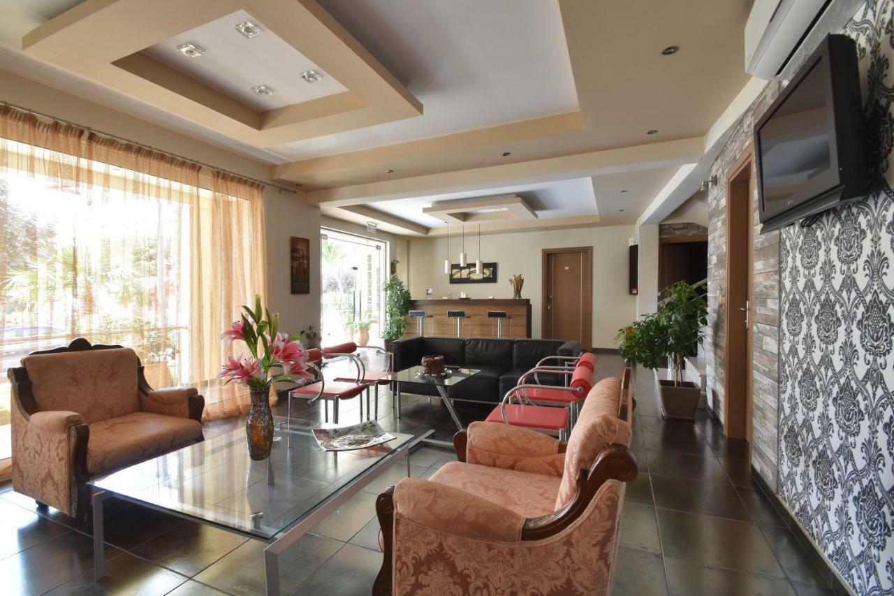 Aigli Rooms Leptokaryá Luaran gambar